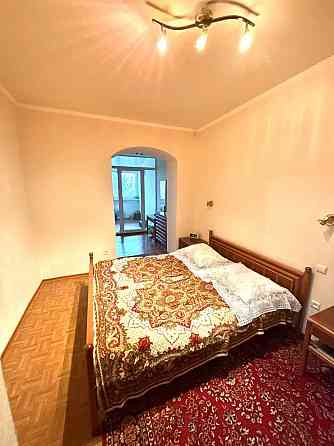 Продажа отличной 3-х комнатной квартиры в Кировском районе Донецка Донецк