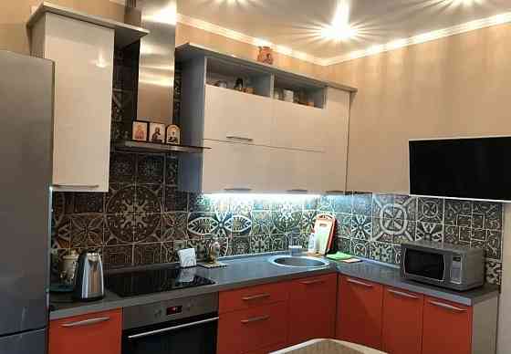 Сдаётся хорошая квартира в Ленинском районе Донецка. Донецк