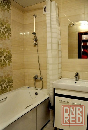 Сдаётся чистая-уютная квартира в Будённовском районе. Ориентир пл.Будённого Донецк - изображение 3