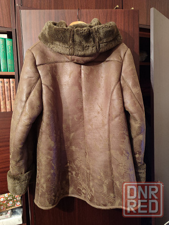 Дубленка женская коричневая, размер 44-46 (м) с капюшоном Донецк - изображение 2