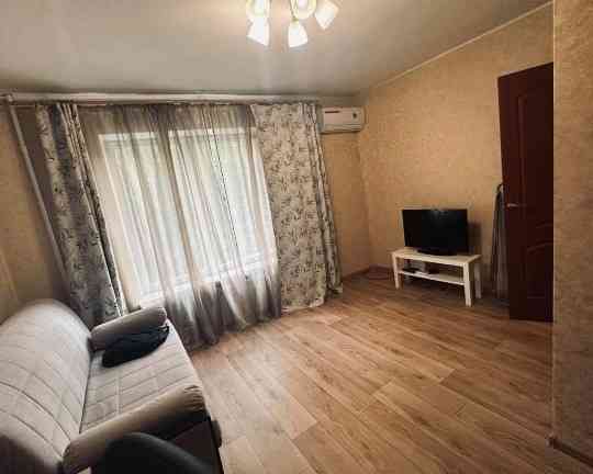 Сдается однокомнатная квартира в Кировском районе по улице Донецк