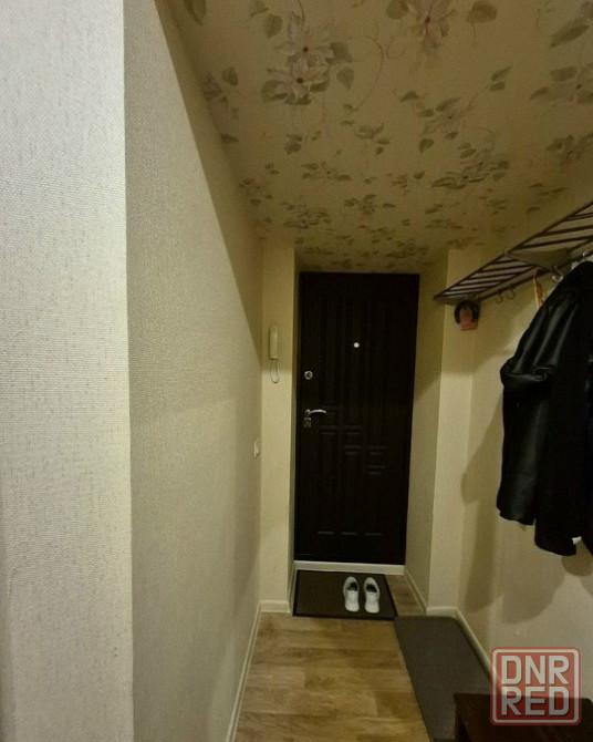 Сдаю однокомнатную квартиру 44.0 м² этаж 1/5 город Донецк, Калининский район, Мед Колледж Донецк - изображение 4