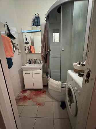 Сдается: Однокомнатная квартира Ленинский район ориентир Цирк 20.000 тысяч Донецк