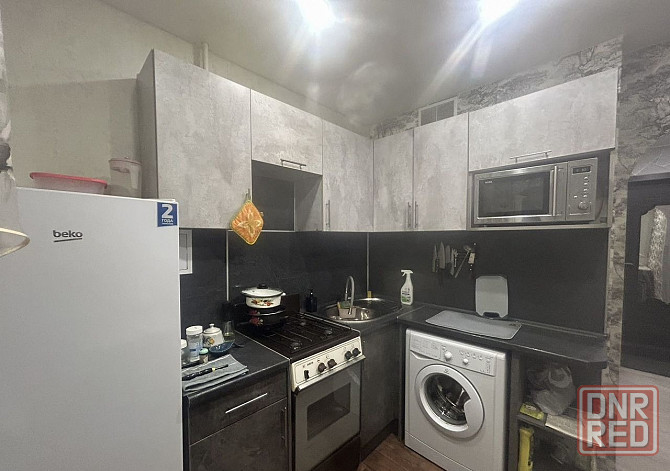 Сдаю однокомнатную квартиру 40.0 м² этаж 2/5 город Донецк, Кировский район, Текстильщик Донецк - изображение 4