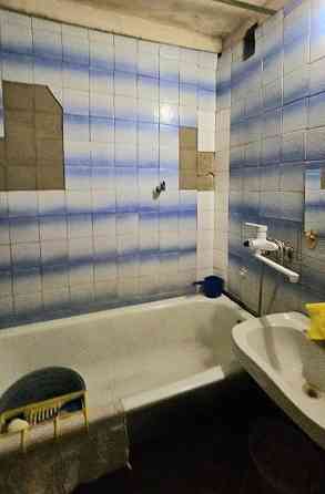 Продам 3 ком.квартиру кв.мирный Луганск