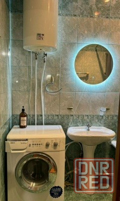 сдаю однокомнатную квартиру 50.0 м² этаж 4/9 город Донецк, Ленинский район, Днепродзержинская улица. Донецк - изображение 2