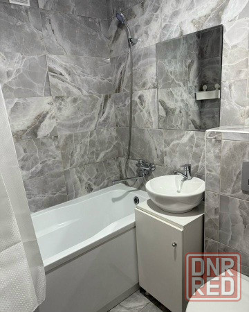 Сдаю однокомнатную квартиру 33.0 м² этаж 4/5 город Донецк, Киевский район, улица Розы Люксембург Донецк - изображение 2