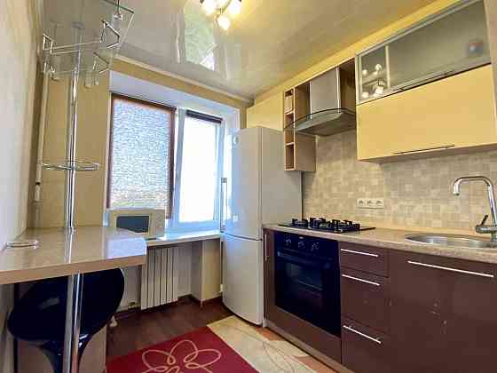 Сдaётся нa длитeльный срок 1-комнатная уютная квартира в Калининском районе Грузия Донецк