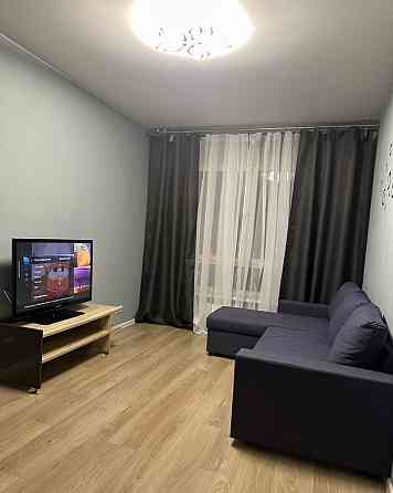 Сдаю двухкомнатную квартиру в Калининском районе напротив Дома быта Кальмиус Донецк