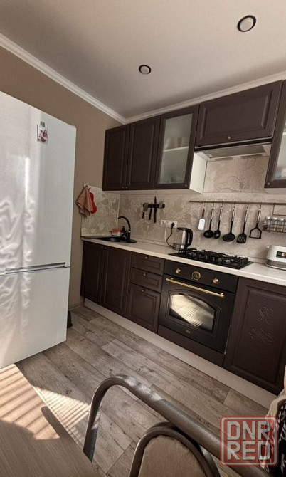 Сдаю однокомнатную квартиру 40.0 м² этаж 3, город Донецк, Калининский Донецк - изображение 1