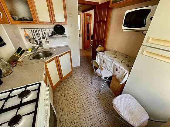 Сдам квартиру в Левобережном районе, в близи школа и детский сад. Мариуполь