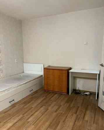 Сдаю однокомнатную квартиру 35.0 м² этаж 1/5, Киевский район, улица Артёма, ориентир Школа 54 Донецк