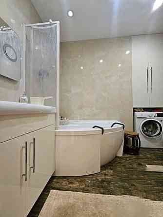 1комн квартира 55,м,кв Диск Маяковского 20, 13500000руб Донецк