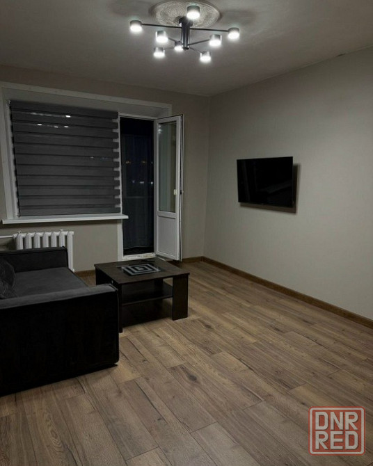 Сдаю однокомнатную квартиру 36.0 м² этаж 4/9 город Донецк, Ленинский район, Боссе. Донецк - изображение 1