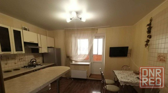 Сдается уютная двухкомнатная квартира в Калининский район, покровский Донецк - изображение 1