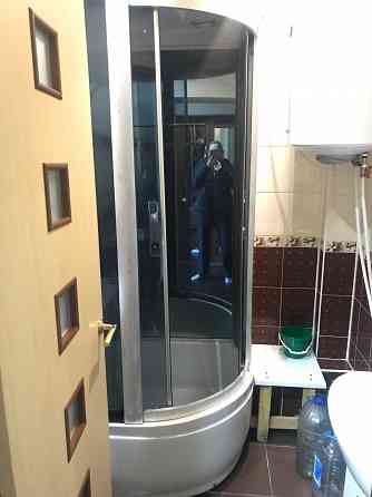 Сдам 1ком крупногабаритная с ремонтом ул Куйбышева д 218 с мебелью и техникой вода холодная,горячая Донецк