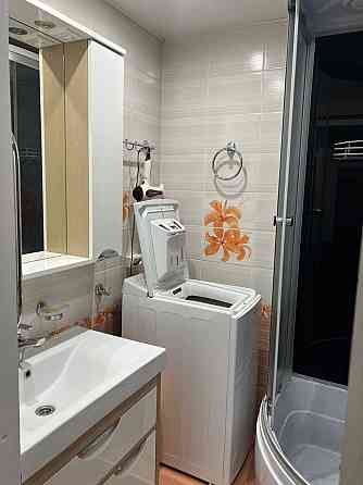 Сдаю однушку на долгий срок в Центре. Возле кинотеатра Савона. Мариуполь