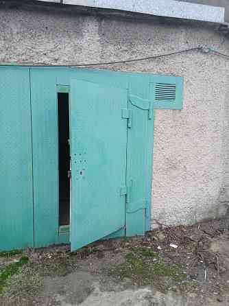 Продам гараж в макеевке на 3/5. Макеевка