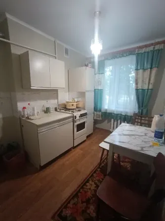 продам 2-комнатную квартиру на Текстильщике, Кировский р-н Донецк