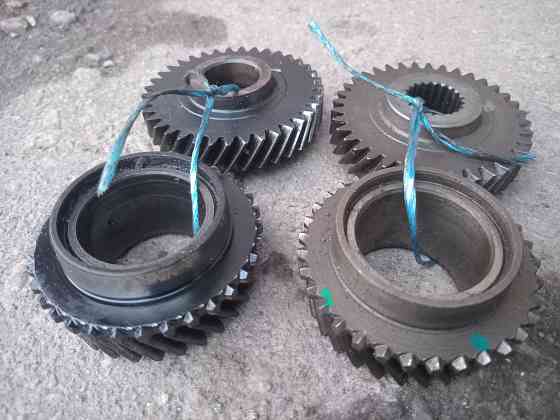 Продаю шестерни на пятую скорость кпп 2109,2110 Донецк