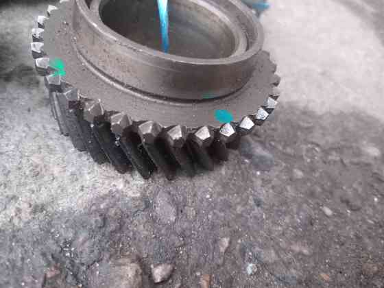 Продаю шестерни на пятую скорость кпп 2109,2110 Донецк