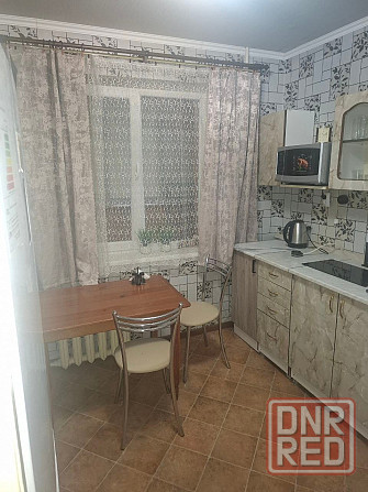 Сдам посуточно однокомнатную квартиру Донецк Микрорайон Мирный Вода Круглосуточно. Донецк - изображение 1