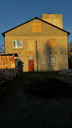 Дом 360м2 ул. Звейнека рн. Таксопарка Луганск