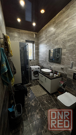 Дом 360м2 ул. Звейнека рн. Таксопарка Луганск - изображение 1