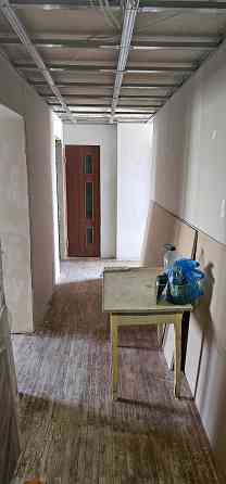 Продается светлая и просторная двухкомнатная квартира а г.Торезе Торез