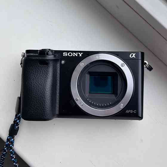 Фотоаппарат Sony a6000 + объективы Донецк