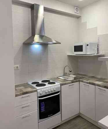 Сдаю однокомнатную квартиру-студию в Ворошиловском районе Донецк