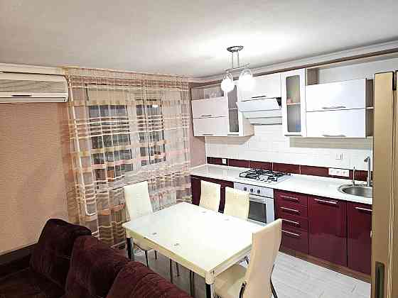 Продам 3-х комнатную квартиру Набережная Донецк