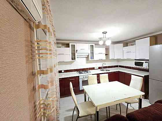 Продам 3-х комнатную квартиру Набережная Донецк