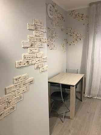 Сдаю чистую, свежую, теплую и просто замечательную однокомнатную квартиру в центре города по адресу Донецк