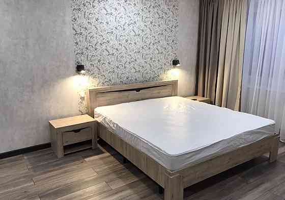 Сдаётcя двухкомнатная кваpтира (64 м2), на 5-м этаже, в Ленинском районе Донецк