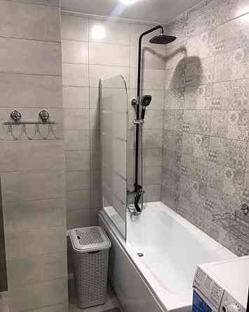 Сдаётcя двухкомнатная кваpтира (64 м2), на 5-м этаже, в Ленинском районе Донецк