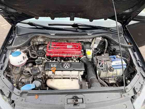 Volkswagen Polo 2010г 1.6 Донецк