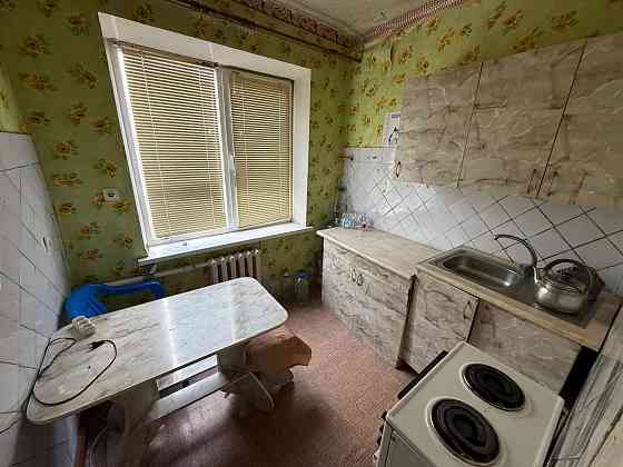 Продам 3-х комн. кв., 2/2 эт., 56 м.кв. - Макеевка, ул. Донецкое шоссе, шахта Батова Макеевка