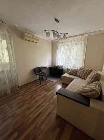 Сдам 2-комнатную квартиру в Ленинском районе, Цирк Космос. Донецк