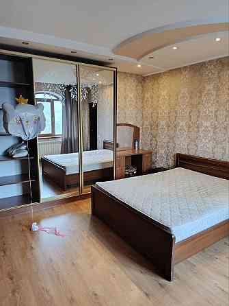 Дом 180,4 кв.м. участок 10 соток участок приватизирован ориентир оцкб Донецк