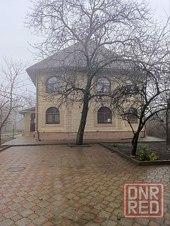 Дом 180,4 кв.м. участок 10 соток участок приватизирован ориентир оцкб Донецк - изображение 1