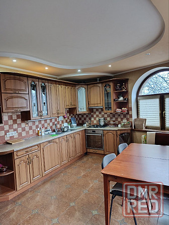 Дом 180,4 кв.м. участок 10 соток участок приватизирован ориентир оцкб Донецк - изображение 2