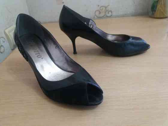 Продам туфли р.40 Донецк