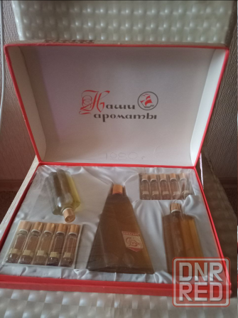 Парфюмерный набор Ссср "Наши ароматы" г.Николаев Алые паруса Донецк - изображение 1