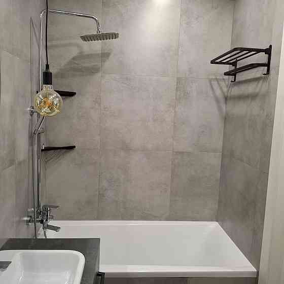 Сдам 2 х ком. квартиру 4/10. Калининский район. Марии Ульяновой. Донецк