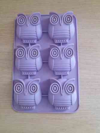 Продам силиконовую форму для выпекания Донецк