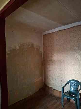 1 ком Кирова 28..4/4 под ремонт не угловая Донецк