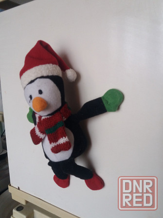 Продам игрушку на магните пингвин новогодний Донецк - изображение 4