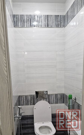 Сдам в аренду стильную квартиру с хорошим ремонтом в Ленинском районе Донецка Донецк - изображение 2