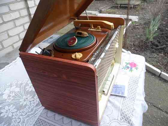 Радиоприёмник минск-61. Енакиево